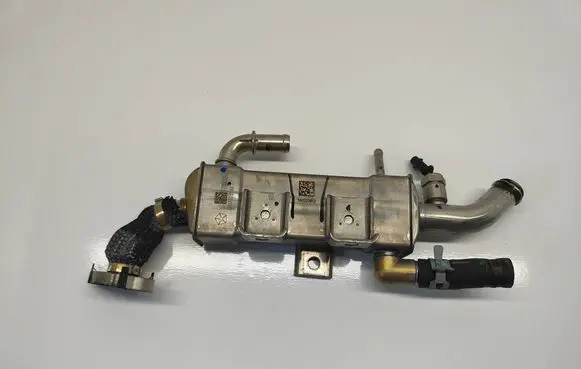 Dodge Durango EGR valve cooler 05281255AK 160220412