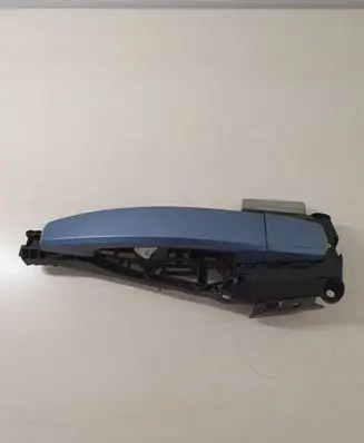 Opel Astra J Front door exterior handle 94002321