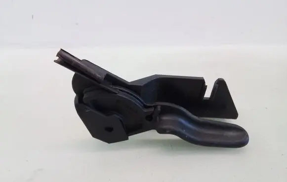 Opel Corsa D Engine bonnet (hood) release handle