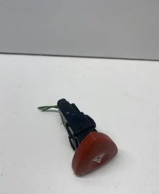 Renault Trafic II (X83) Hazard light switch 065099