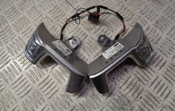 Ford Mondeo MK IV Steering wheel buttons/switches 6M2T14K147BG 6M2T14K147AH M8M2T14K147AA