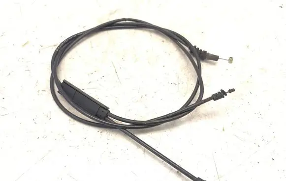 Mercedes-Benz CLK A209 C209 Engine bonnet/hood lock release cable A2098800159