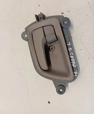 Mitsubishi Grandis Front door interior handle MN134435