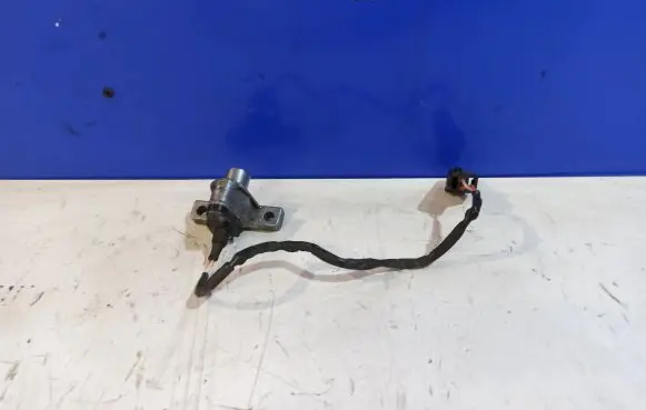 Saab 9-3 Ver1 Crankshaft position sensor 1275789