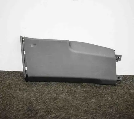 (B) pillar trim (top)