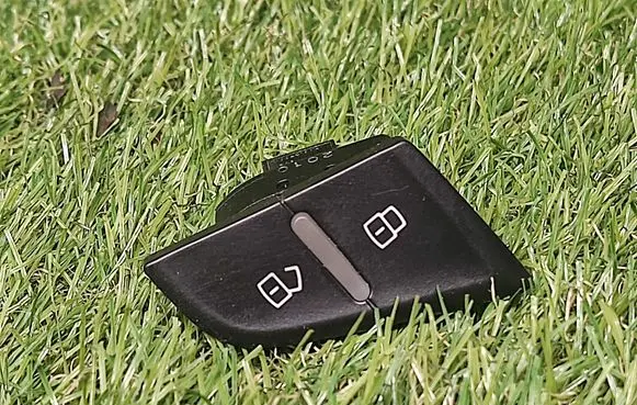 Audi Q5 SQ5 Central locking switch button 8R1962107A