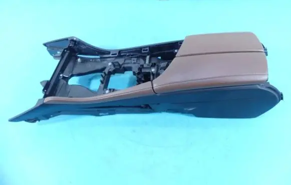 BMW 5 F10 F11 Armrest 9206677 IMPRK1333266