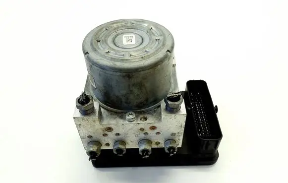 Land Rover Discovery Sport ABS Pump GJ322C405AH