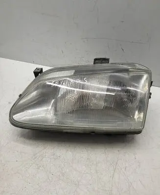 Renault Scenic I Headlight/headlamp E24706