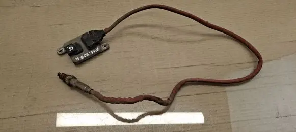 BMW 5 F10 F11 Lambda probe sensor 8576471