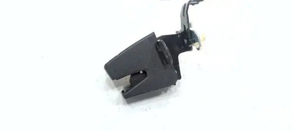 Volkswagen Caddy Rear door lock 7E0827161B