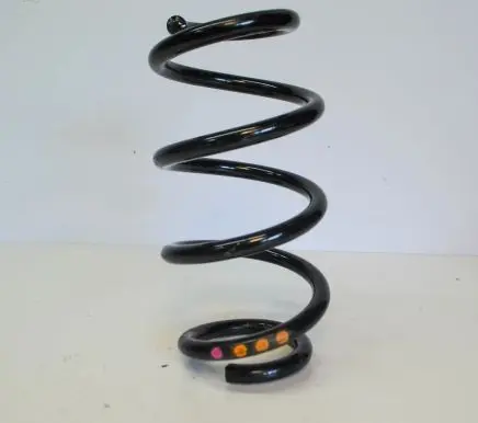 Volkswagen Golf III Front coil spring