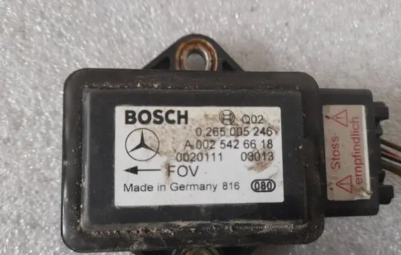 Mercedes-Benz E W211 ESP acceleration yaw rate sensor A0025426618 0025426618