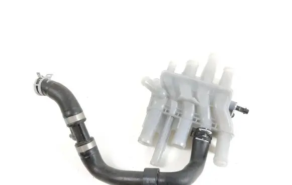 Porsche Taycan 9J1 Electric car engine cooling hoses/pipes 9J1121187D