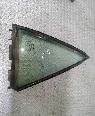 Toyota Auris 150 Rear vent window glass 