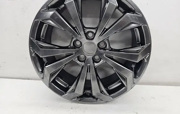 Toyota RAV 4 (XA30) R18 alloy rim 