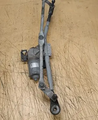 BMW X5 E70 Front wiper linkage and motor 7200536001 72005360