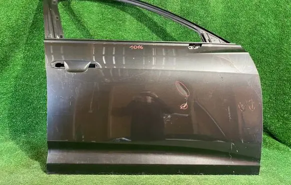 Audi A6 S6 C8 4K Front door 4K0831052
