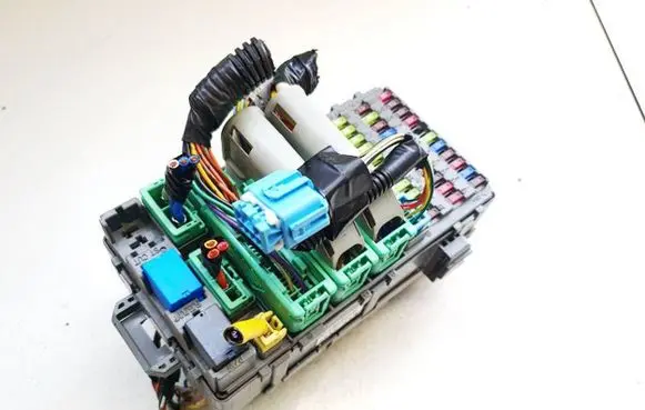 Honda CR-V Fuse box set swae242 swa-e242