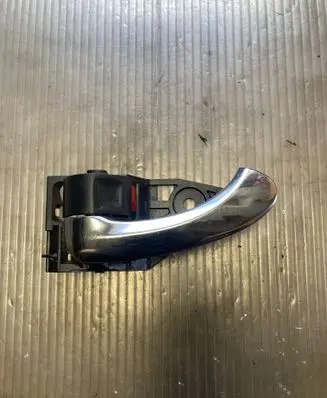 Toyota RAV 4 (XA30) Front door interior handle