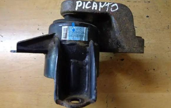 KIA Picanto Engine mount bracket 218101Y200