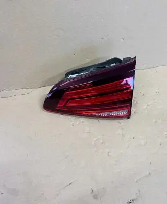 Volkswagen Golf VII Tailgate rear/tail lights 5G0945094AG