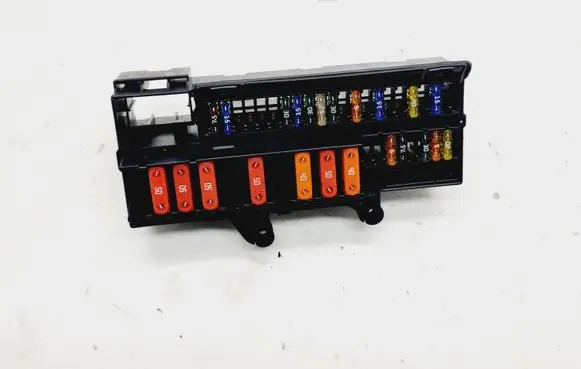 BMW 7 E65 E66 Fuse module 6900582 61136900582