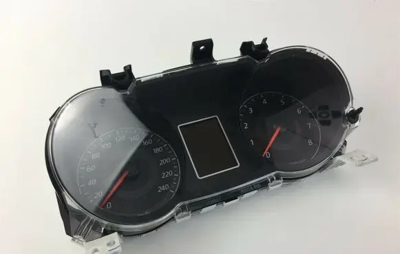 Mitsubishi Lancer VIII Speedometer (instrument cluster) 8100B127B Z1939