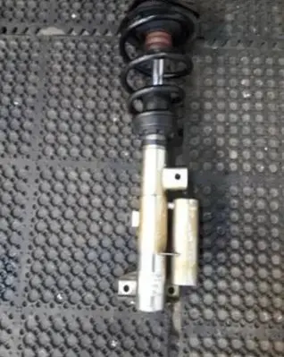 Mercedes-Benz C AMG W204 Front shock absorber with coil spring A2043204468 37821316