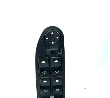 BMW 5 E39 Quarter vent window switch 8368966