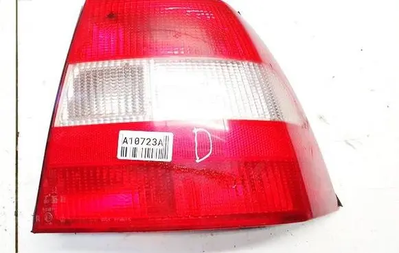 Opel Vectra B Rear/tail lights 37360748 90568049