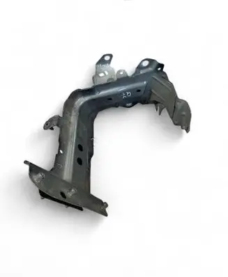 Audi Q7 4M Fender mounting bracket 4M0821138B 4M0821138 4M0821132