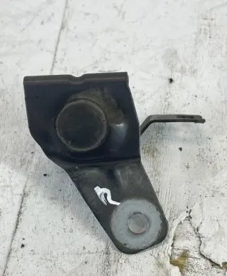 Opel Insignia A Radiator support slam panel bracket 13248767