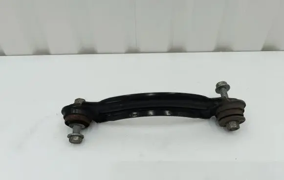 Dodge Challenger Rear control arm 106559240OA