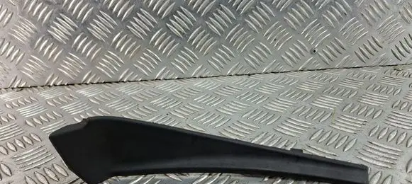 Nissan X-Trail T32 Windshield trim 668944CL0A