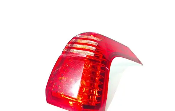 Peugeot 5008 Rear/tail lights E208191 1090029