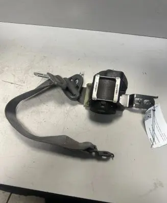Jeep Grand Cherokee (WK) Front seatbelt 1002316