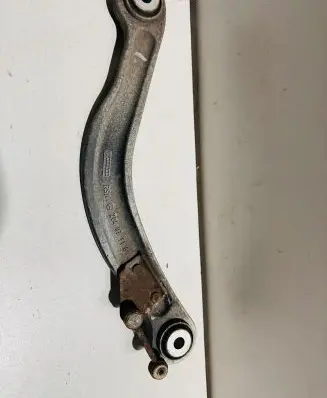 Mercedes-Benz CLS C218 X218 Rear upper control arm/wishbone 20407FI6