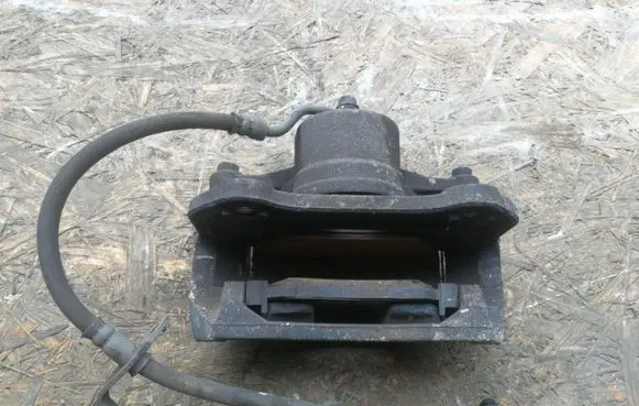 KIA Sportage Front brake caliper