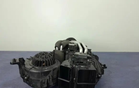 Dodge Journey Interior heater climate box assembly 68105538AA