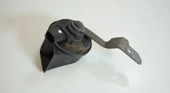 Audi A6 S6 C8 4K Horn signal 4K6951223 4K6951210