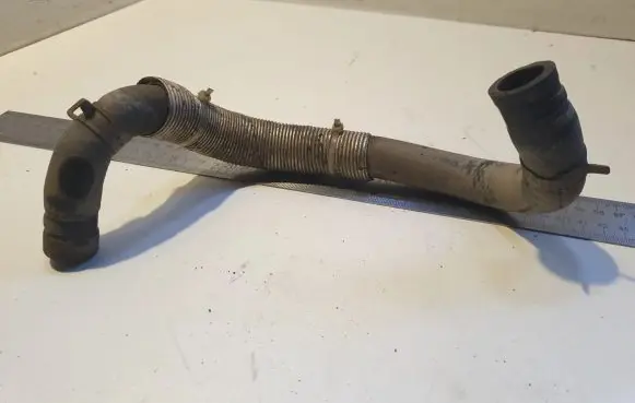 Hyundai Getz Engine coolant pipe/hose