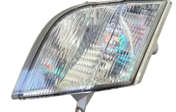 Nissan Micra C+C Front indicator light 89036989 26130BC400