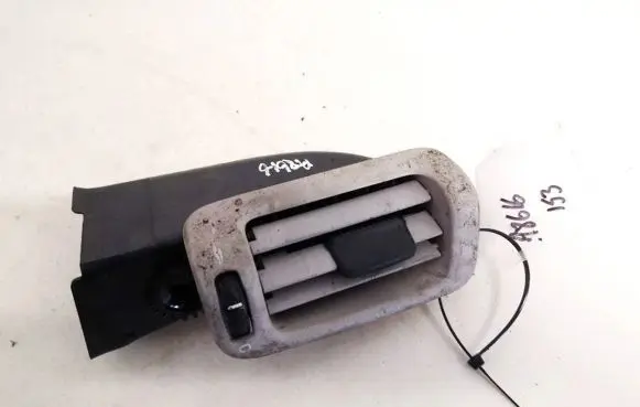 Volvo S80 Dash center air vent grill 06e5365