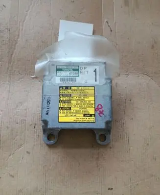 Toyota RAV 4 (XA20) Airbag control unit/module 8917042080