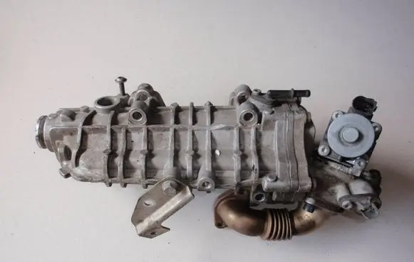 Iveco Daily 6th gen EGR valve cooler 70493103 1803091 5801668925