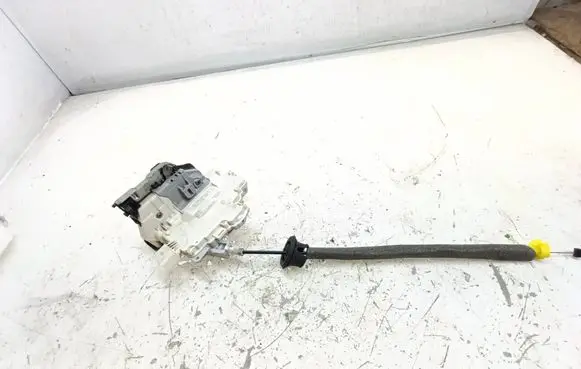 Audi A6 S6 C7 4G Rear door lock 4G0839016