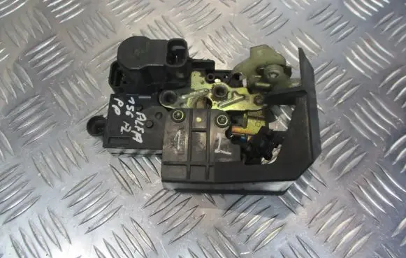 Alfa Romeo 156 Front door lock
