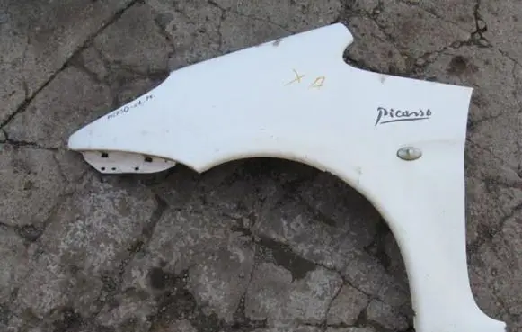 Citroen Xsara Picasso Fender