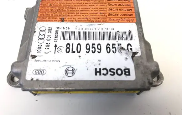 Audi A3 S3 8L Airbag control unit/module 8L0959655G 0285001352